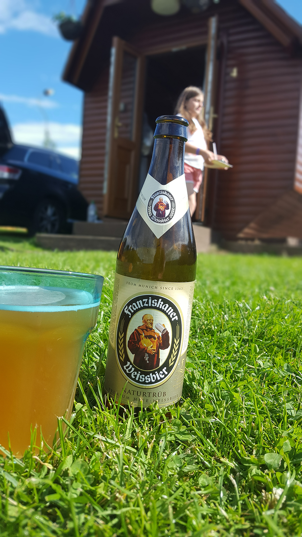 A cold beverage outside the Octolodge